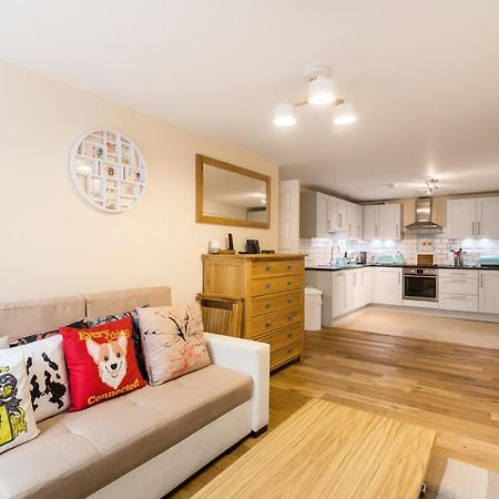 ロンドンFantastic Central Brixton Flat For Up To 6 Guestsアパートメント エクステリア 写真