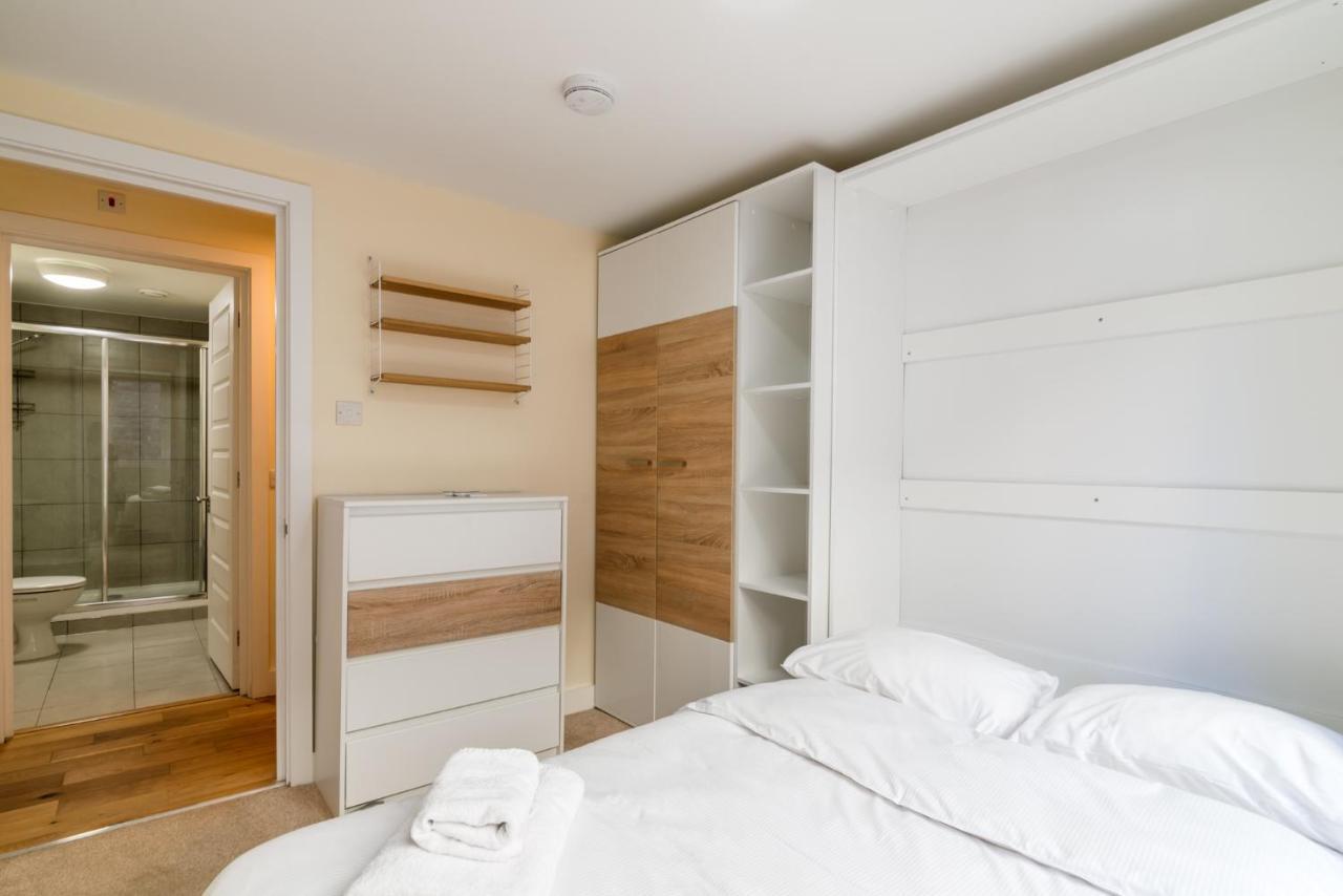 ロンドンFantastic Central Brixton Flat For Up To 6 Guestsアパートメント エクステリア 写真