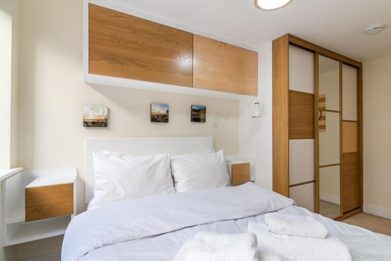 ロンドンFantastic Central Brixton Flat For Up To 6 Guestsアパートメント エクステリア 写真